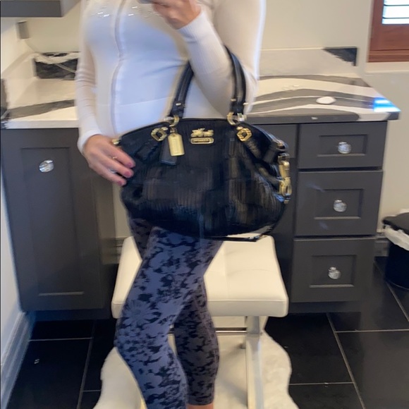 Coach Leather Ruffle Bag - Picture 3 of 3